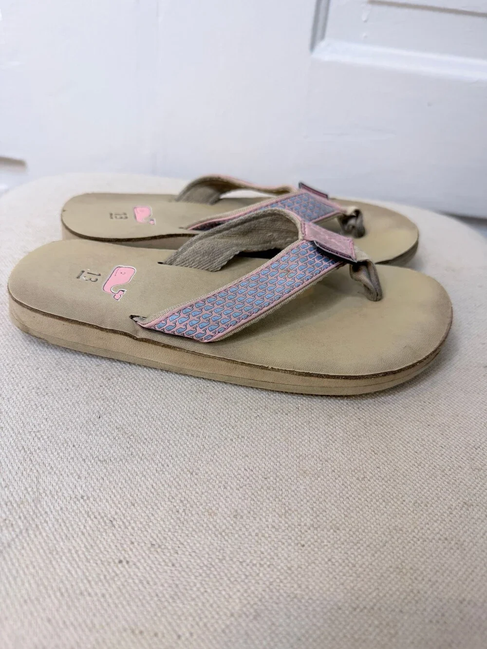 Vineyard Vines Flip Flops Kids Size 13